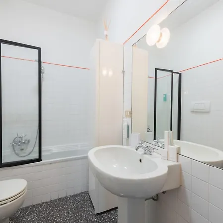 Sweett - San Lorenzo Milán